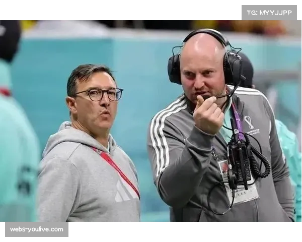 深度报道：举重运动在中东地区女性中的普及与挑战